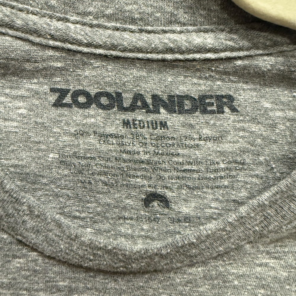 Like New Zoolander "Good Looking" Tshirt - Picture 2 of 3